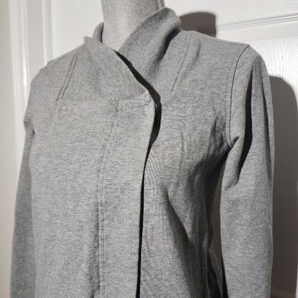 LULULEMON belle wrap - Picture 2 of 6